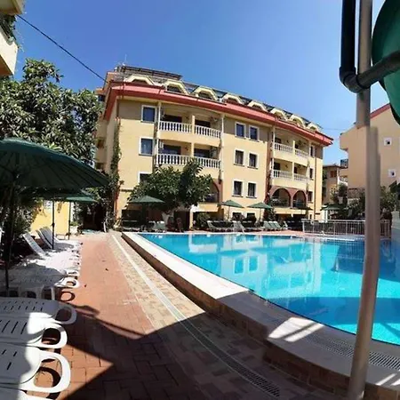 Appart hôtel Maxwell Club 3*