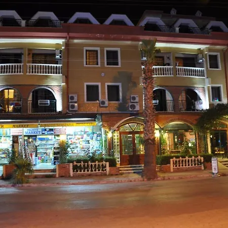 Appart hôtel Maxwell Club 3*