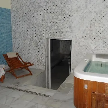 Maxwell Club Apart Otel