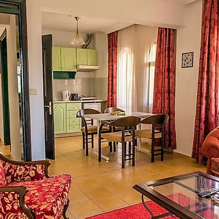 Maxwell Club Апарт-отель Мармарис