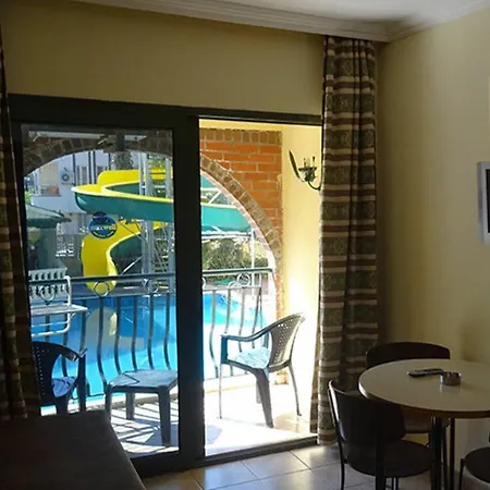 Lejlighedshotel Maxwell Club 3*
