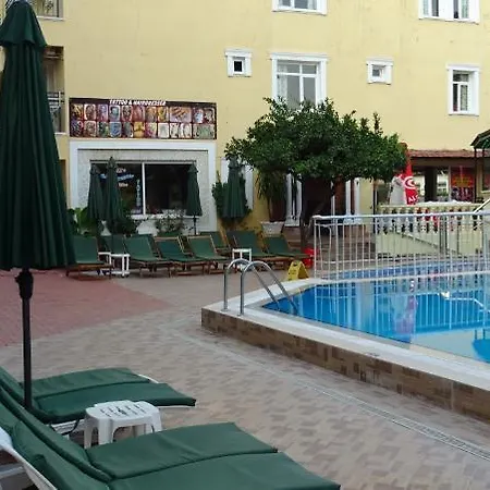 Apartahotel Maxwell Club 3*