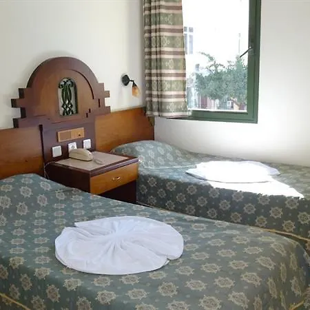 Apartahotel Maxwell Club 3*