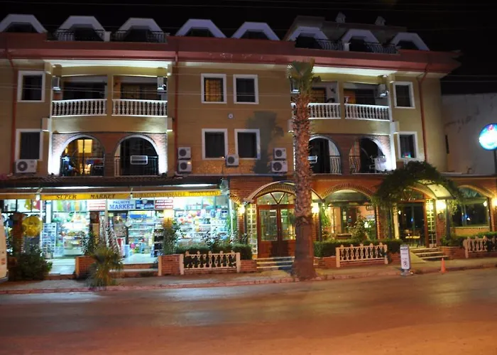 Apart Otel Maxwell Club 3*