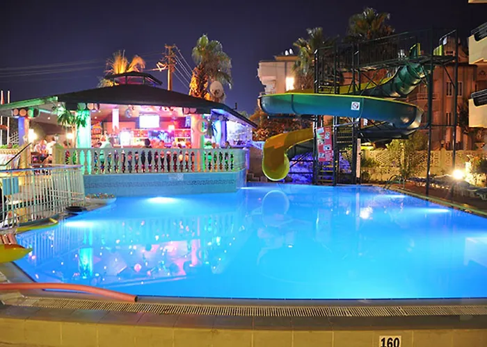 Apart Otel Maxwell Club 3*