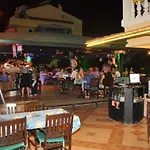 Aparthotel Maxwell Club