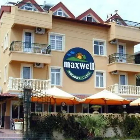 Maxwell Club Lägenhetshotell 3*