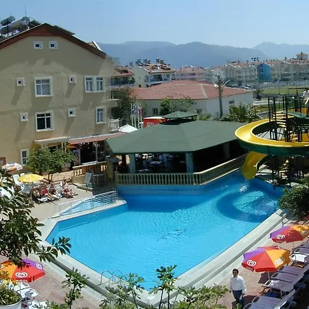 Maxwell Club 3*