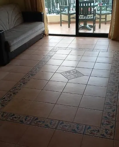 Maxwell Club Hotel apartamentowy