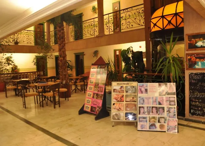 Maxwell Club Apart-hotel 3*