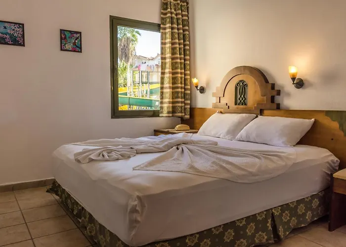 Maxwell Club Apart-hotel 3*