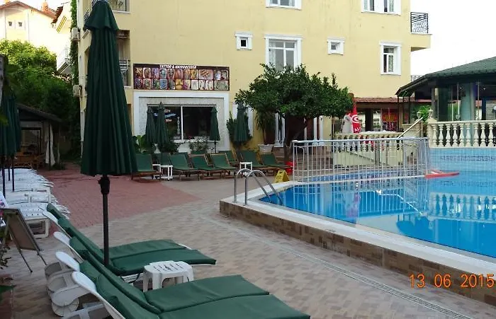 Apart-hotel Maxwell Club 3*